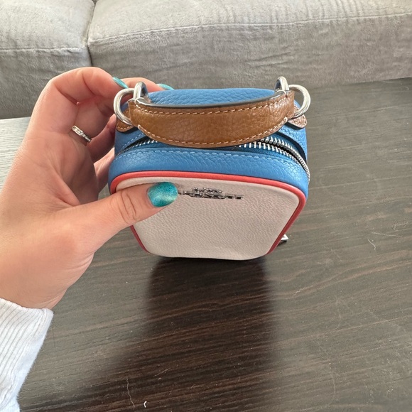 Coach EVA Fawn Handbag/Shoulderbag in colorblock - Picture 2 of 7